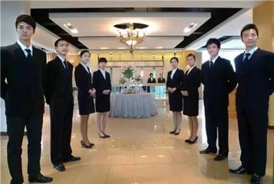 让酒店客房与餐厅服务细致入微，成就难忘的入住体验